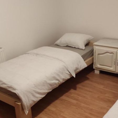 Apartman Mwa Славонски брод Екстериор снимка
